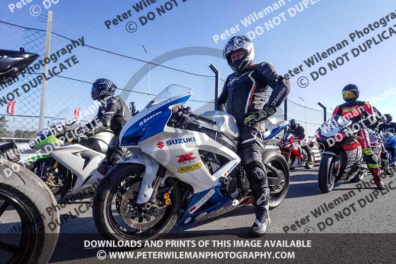 donington no limits trackday;donington park photographs;donington trackday photographs;no limits trackdays;peter wileman photography;trackday digital images;trackday photos